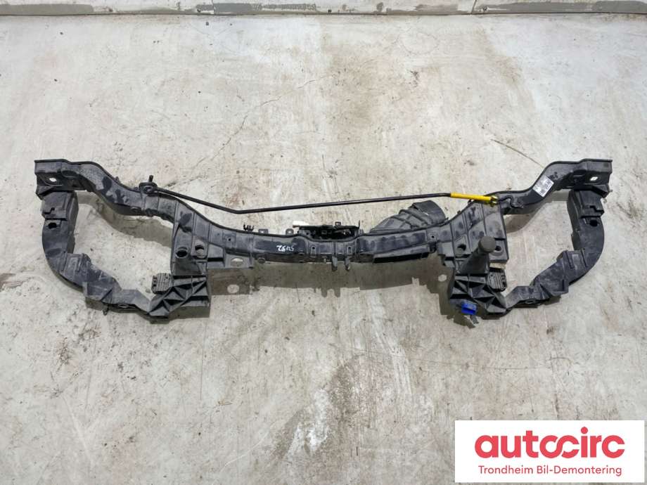 Frontplate til Ford Kuga 2013-2019 (1788544|CV44-8B041-AA|)