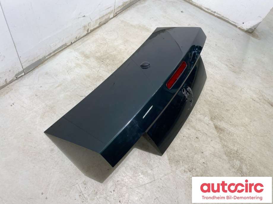 Bakluke sedan til Ford Mustang 2005-2014  (7R3Z-6340110-A|7R3Z6340110A|)