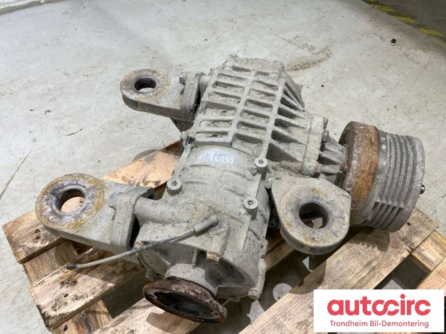 Kardang klokke bak til VW Transporter / Caravelle 1990-2003 (T4) (T4) (02D 525 011 C|)