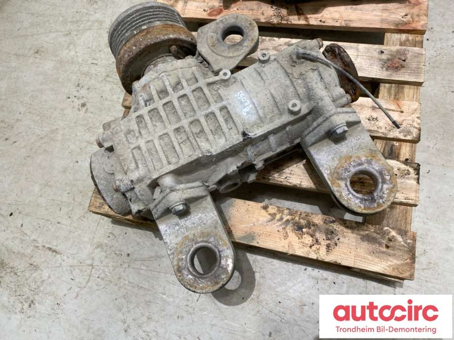 Kardang klokke bak til VW Transporter / Caravelle 1990-2003 (T4) (T4) (02D 525 011 C|)