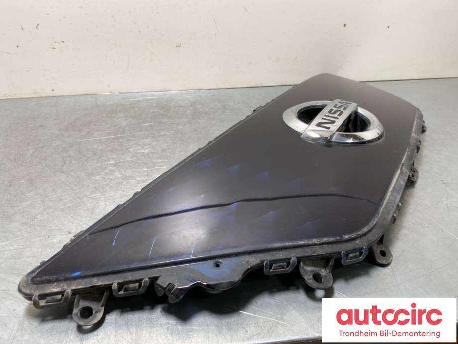 Batterilader inntak/luke til Nissan Leaf 2018-->> (Type II)  (657015SH1B|)