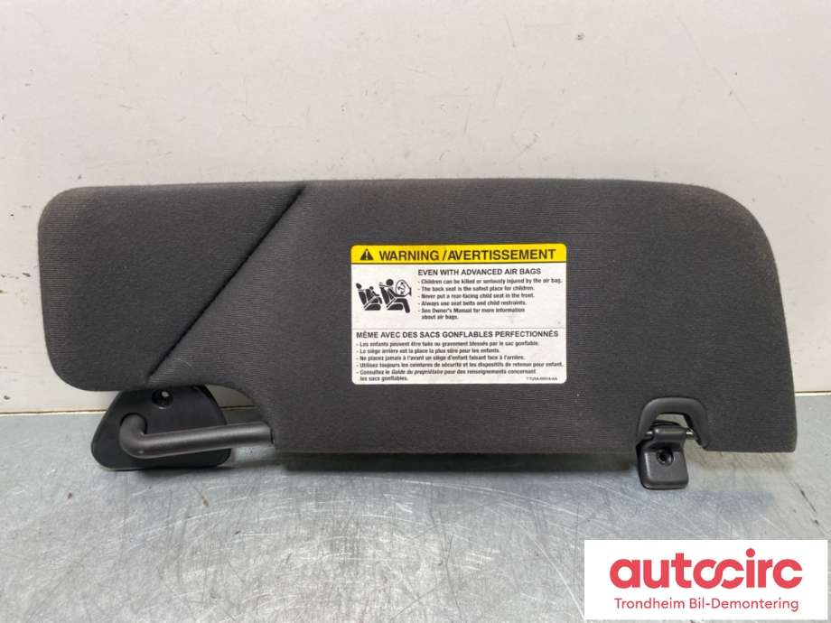 Solskjerm venstre til Ford Mustang 2005-2014 (AR3Z-6304105-AB|)