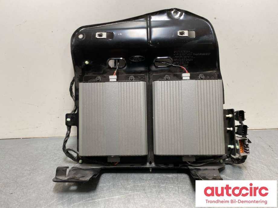 Bilstereo forsterker til Ford Mustang 2005-2014 (6R3Z-18B849-AB|6R3Z18B849AB|)