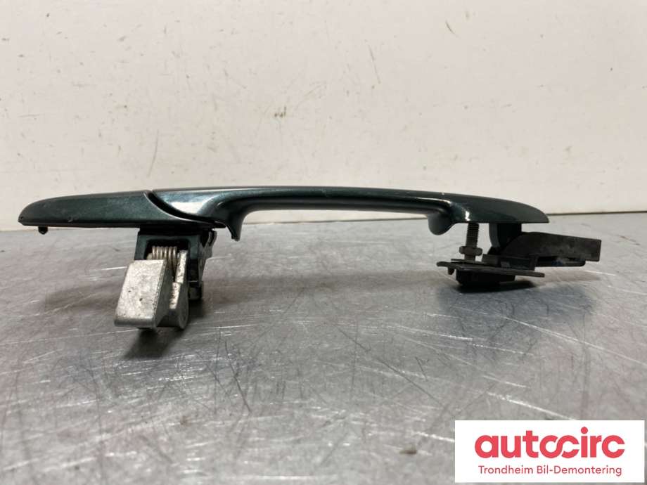 Dørhåndtak utv venstre foran til Ford Mustang 2005-2014  (AR3Z-6322405-AAPTM|)