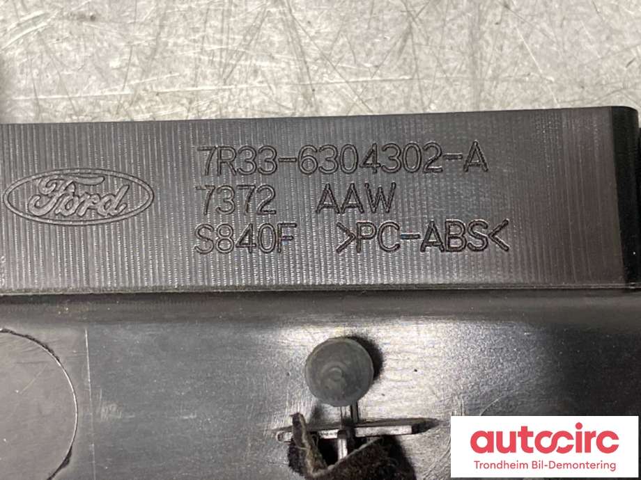 Instrumentpanel til Ford Mustang 2005-2014 (|7R3Z-6304302-A)