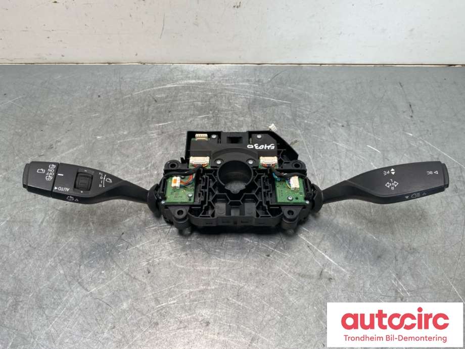 Bryter combi til BMW 2-Serie, Active/Gran Tourer 2014-->> (F45/F46) (F45/F46) (61 31 6 827 370|61316827370|)