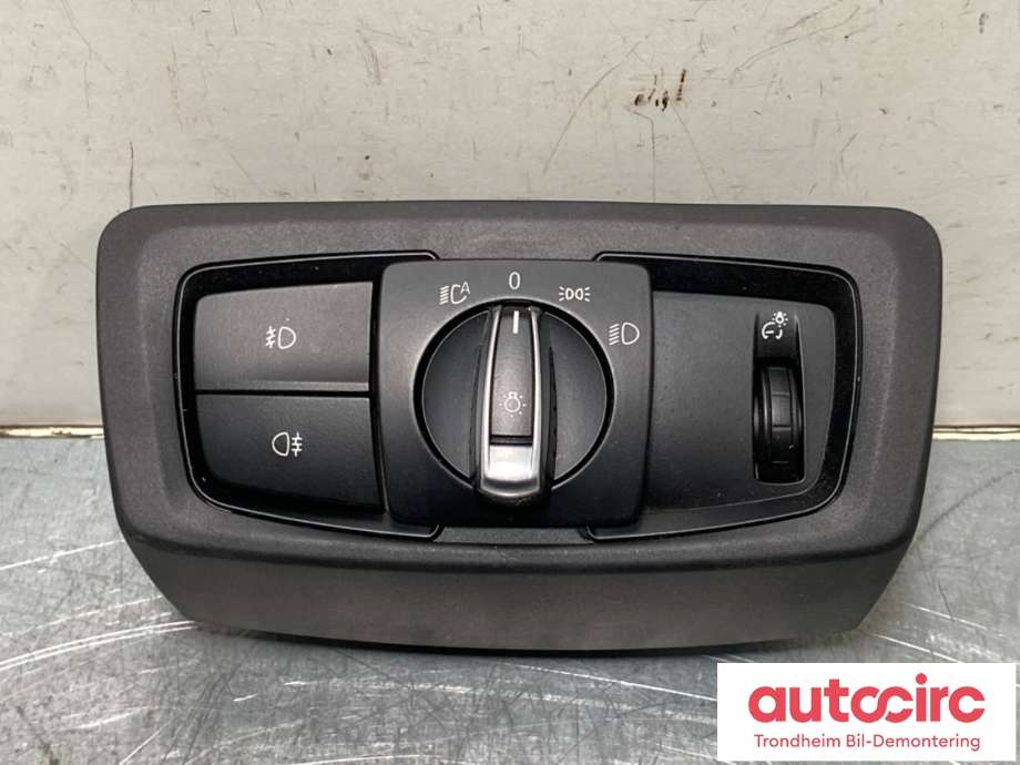 Bryter lys til BMW 2-Serie, Active/Gran Tourer 2014-->> (F45/F46) (F45/F46) (61 31 5 A25 4A1|)