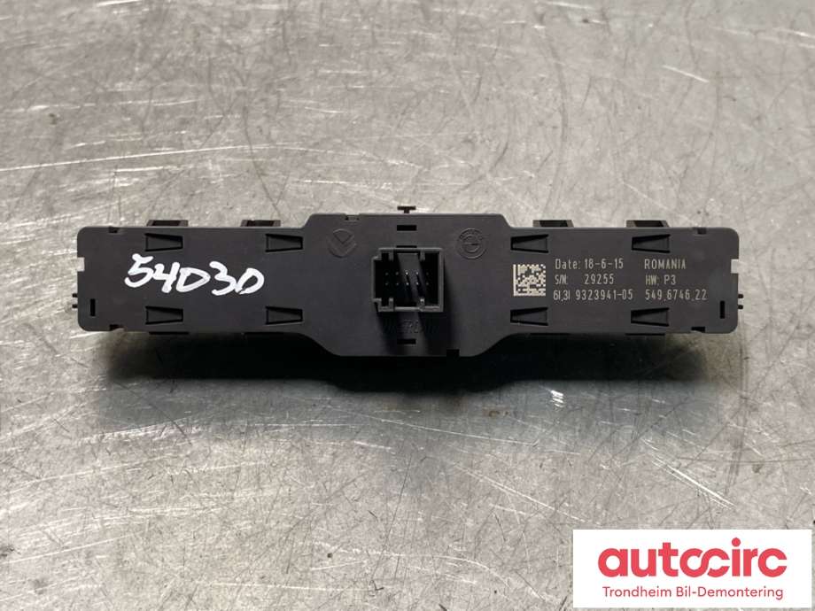 Bryter (ESP - Electronic Stability Program) til BMW 2-Serie, Active/Gran Tourer 2014-->> (F45/F46) (F45/F46) (VIMERCATI|61 31 9 323 941|)