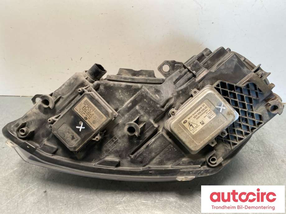 Frontlykt høyre xenon til VW Golf VI 2008-2012 (5K1 941 754 B|)