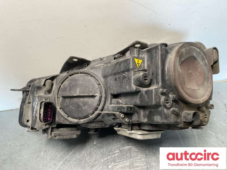Frontlykt høyre xenon til VW Golf VI 2008-2012 (5K1 941 754 B|)