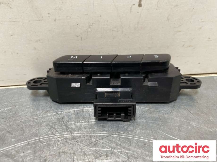 Bryterpanel førersete til Volvo XC90 2015-2025 (Type II) (31376462|)