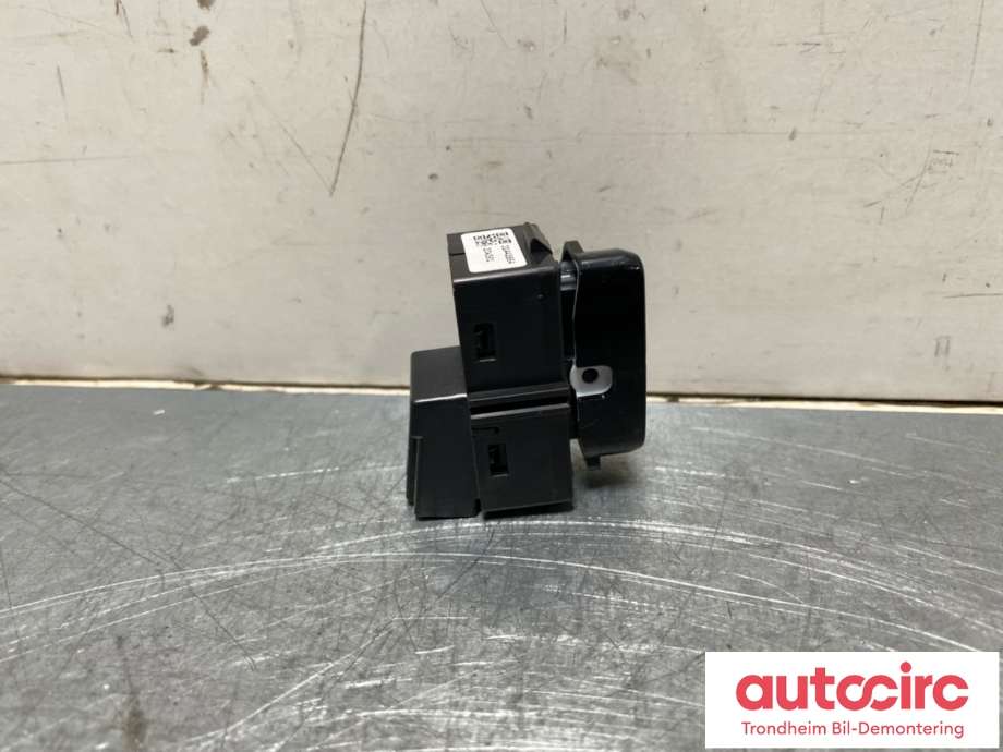 Bryter diverse til Volvo XC90 2015-2025 (Type II)  (31443864|)