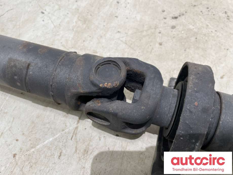 Mellomaksel bakre til BMW X5 2000-2006 (E53) (E53) (26 10 7 510 001|)