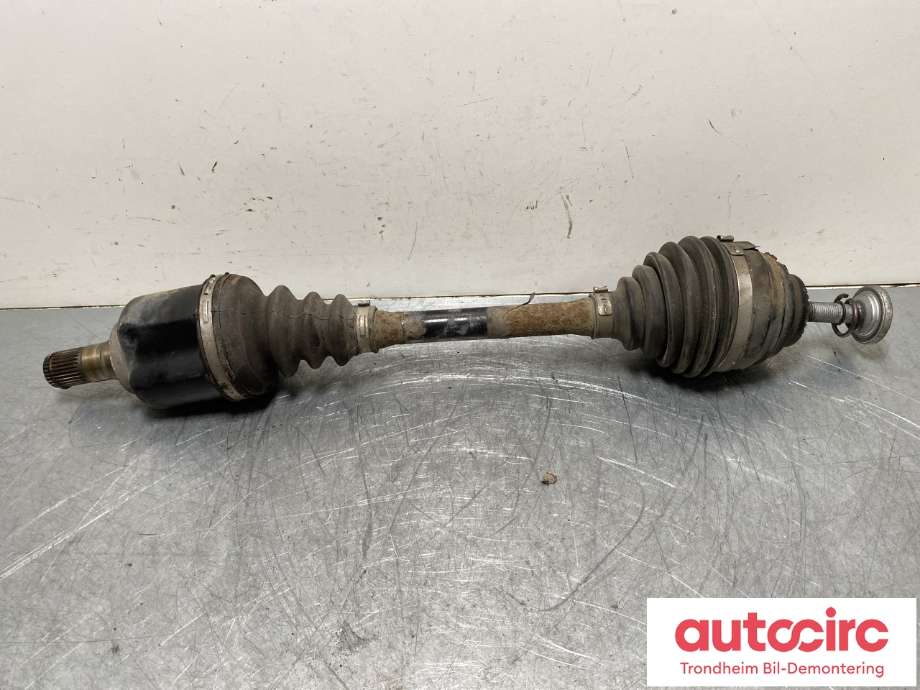 Drivaksel venstre foran, diesel/automat til BMW 2-Serie, Active/Gran Tourer 2014-->> (F45/F46) (F45/F46) (31 60 5 A2E 011|)