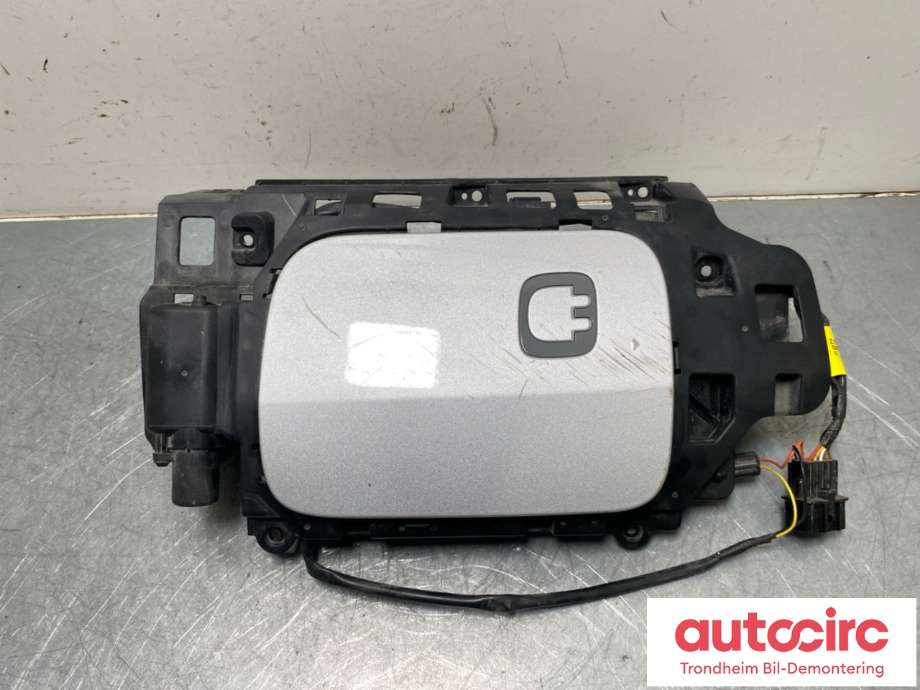 Ladeluke karosseri elbil til Kia e-Soul 2019-->> (Type III) (863C0-J2000|)