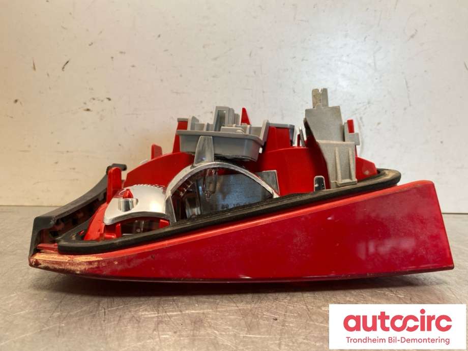 Baklykt høyre indre til Audi A4 2007-2014 (Type IV) (B8) (B8) (8K9945094|8K9 945 094|)