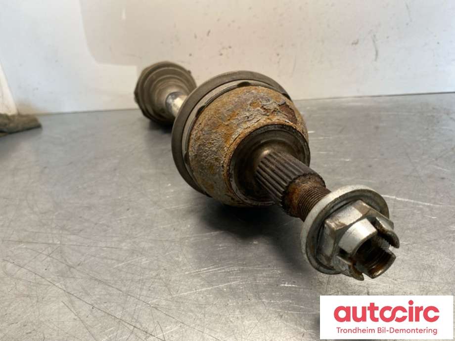Drivaksel venstre foran, diesel/automat til Ford Kuga 2013-2019 (1845817|V6P-3B437-DB|)
