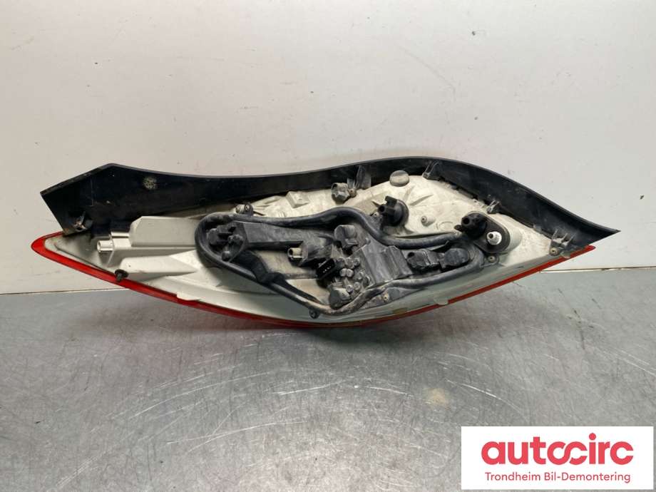 Baklykt høyre til Opel Insignia A 2009-2014 (HELLA|13279628|)