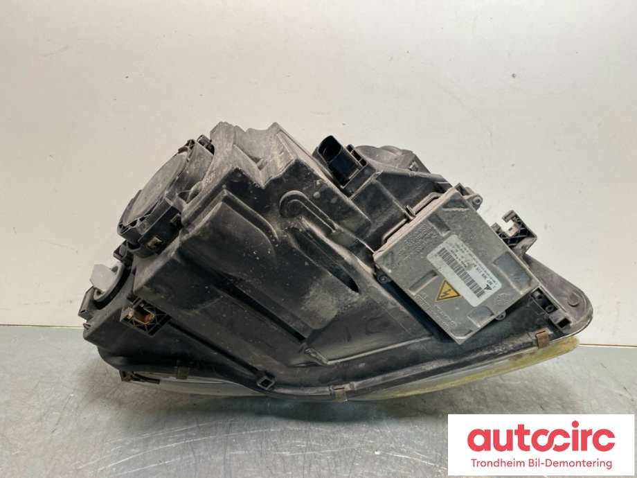 Frontlykt venstre xenon til Audi A4 2004-2008 (Type III) (B7) (B7) (995|8E0 941 029 AS|)