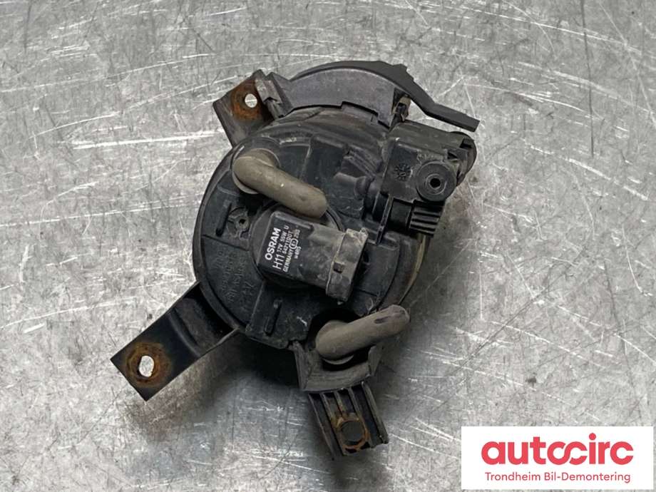 Tåkelykt venstre foran til Audi A4 2004-2008 (Type III) (B7) (B7) (VALEO|8E0 941 699 B|8E0 941 699 C|8E0 941 699 E)