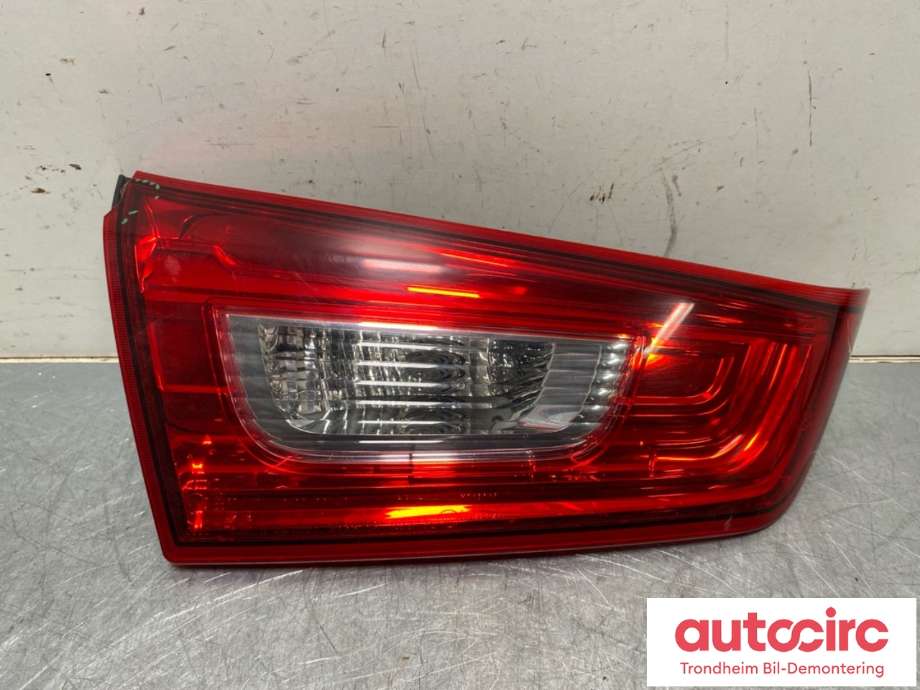 Baklykt venstre indre til Mitsubishi ASX 2010-2019 (8336A087|)