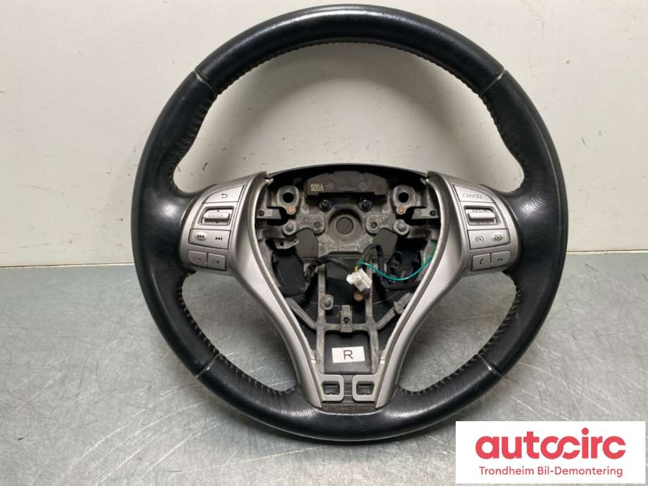 Ratt til Nissan X-Trail 2014-2022 (T32) (T32) (484304CB4A|484304CB4B|)