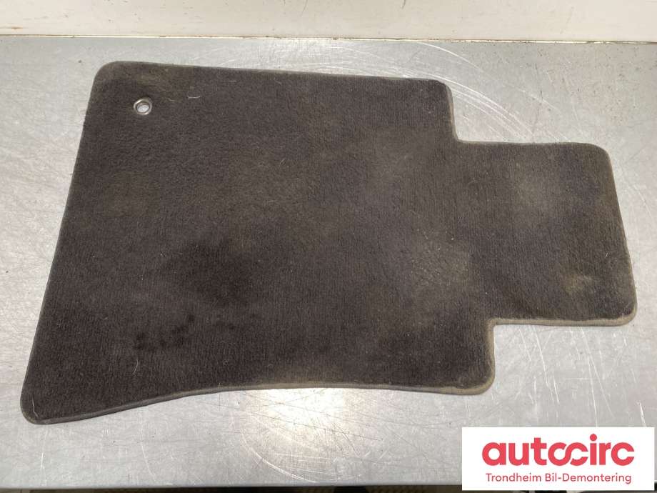Gulvmatte sett til Ford Mustang 2005-2014 (6R3Z-6313300-A|7R3Z-6313300-BA| 7R3Z-6313300-BB| 7R3Z-6313300-BC|)