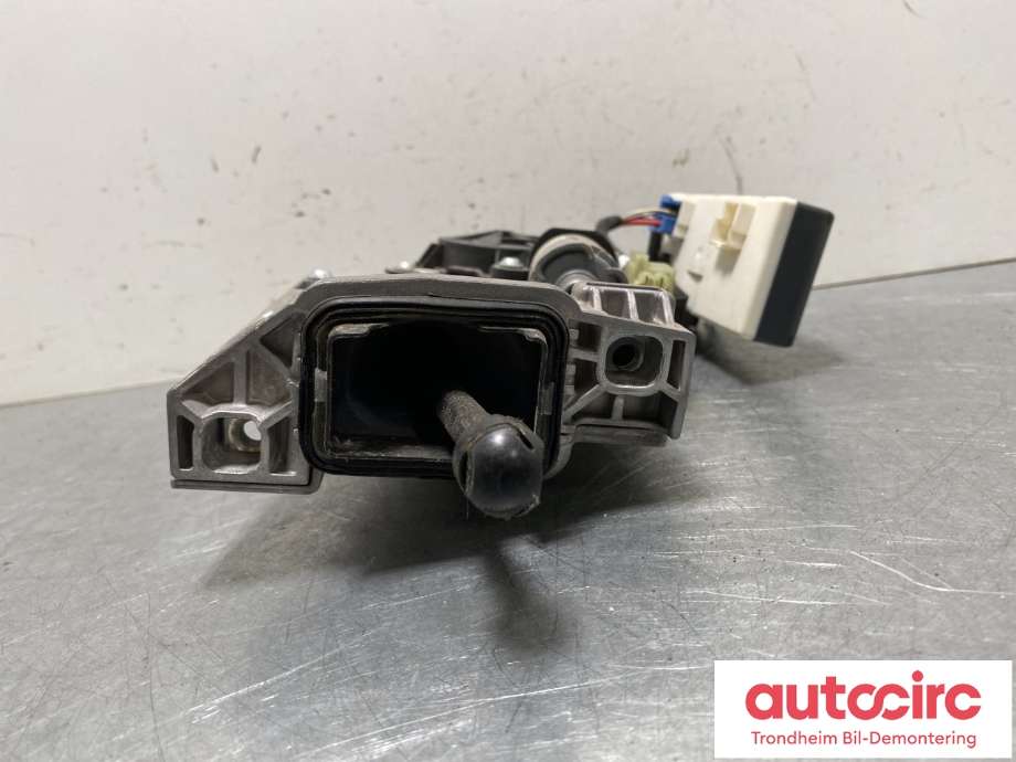 Baklukeåpner motor til Mercedes EQC 2019-->>  (A0999064703|)