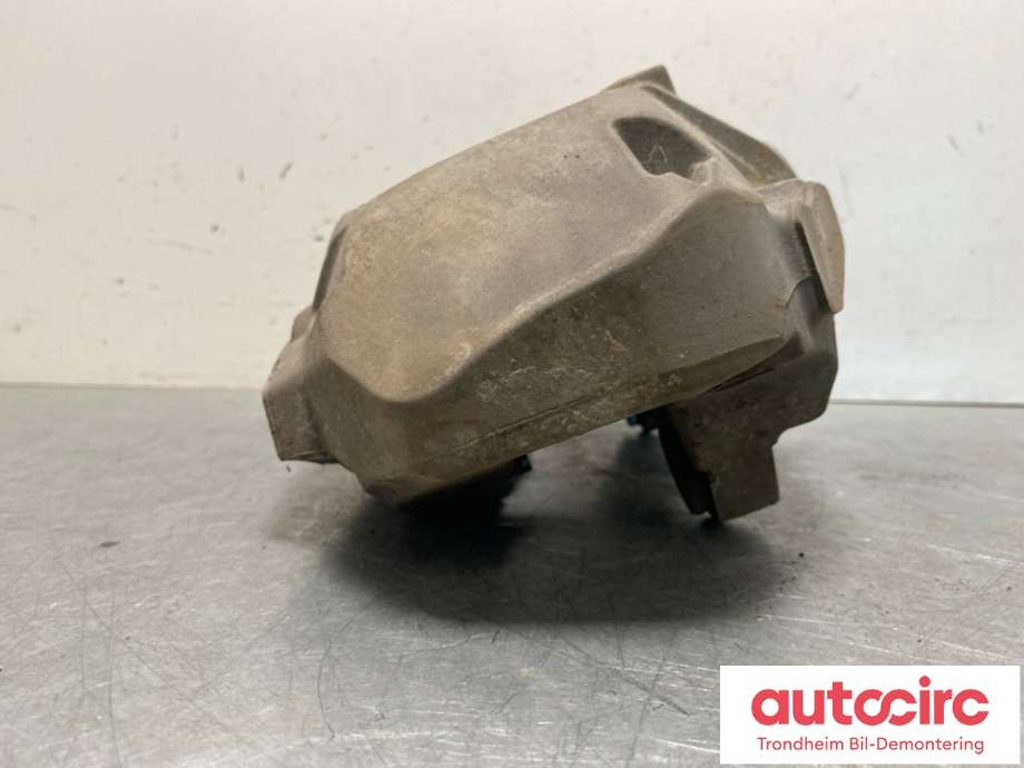 Bremsecaliper venstre foran til Mercedes EQC 2019-->>  (A 000 421 00 00|A 000 421 00 00 80|)