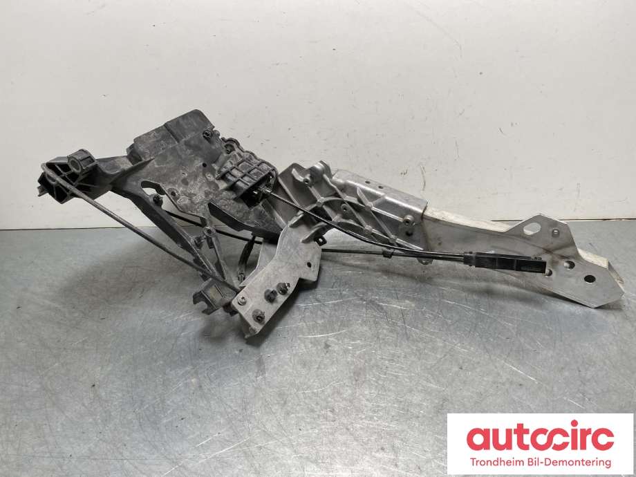 Karosseri front til Mercedes EQC 2019-->> (A 253 621 06 00|)