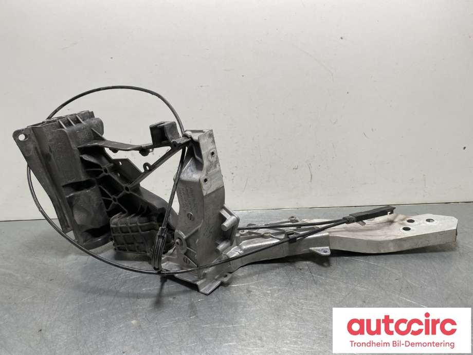 Karosseri front til Mercedes EQC 2019-->> (A 253 621 06 00|)