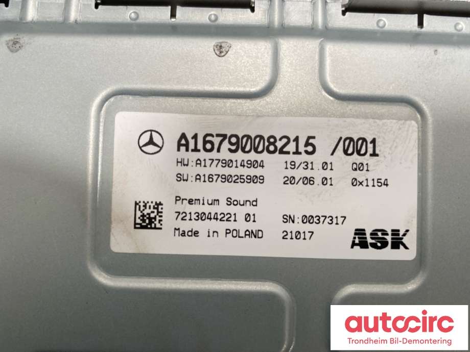 Bilstereo forsterker til Mercedes EQC 2019-->> (A1679008215|)
