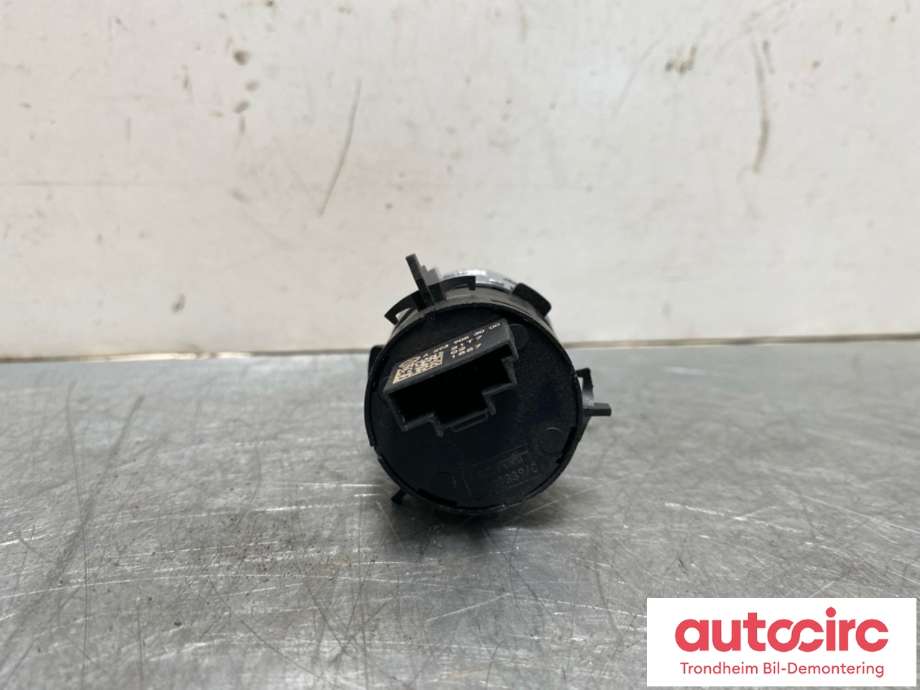 Bryter start/stopp til Mercedes EQC 2019-->> (A2939053000|)