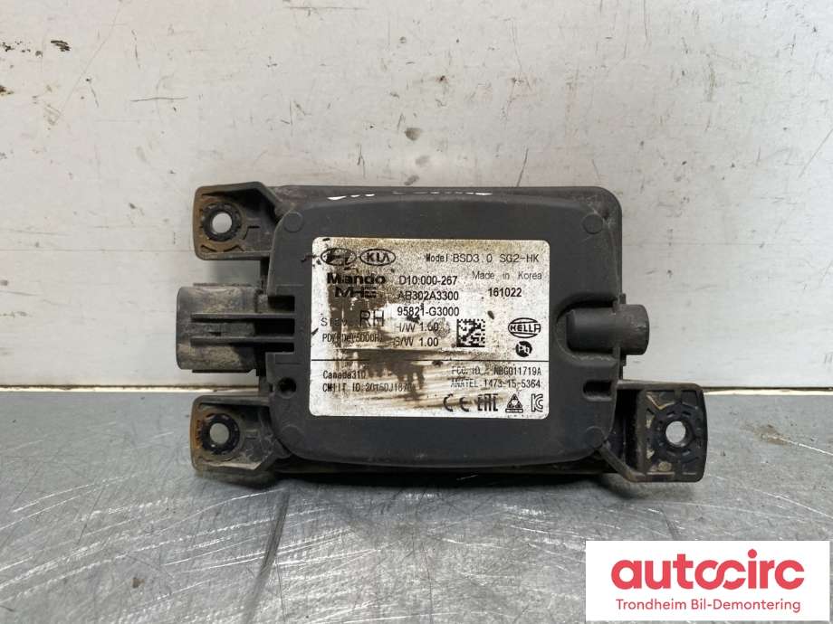 Sensor blindsone til Hyundai i30, 2017-2020 (Type III) (95821-G3000)