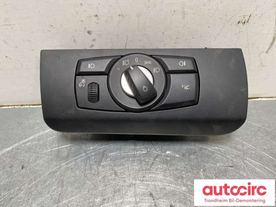 Bryter lys til BMW X5, 2007-2013 (E70) (E70) (61 31 9 134 727)