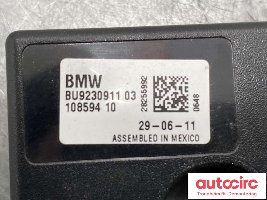 Antenne forsterker til BMW X5 2007-2013 (E70) (E70) (65 20 9 325 735|)