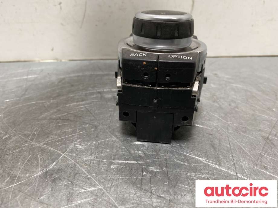 Bilstereo betjeningspanel til BMW X5 2007-2013 (E70) (E70) (65 82 9 334 611|)