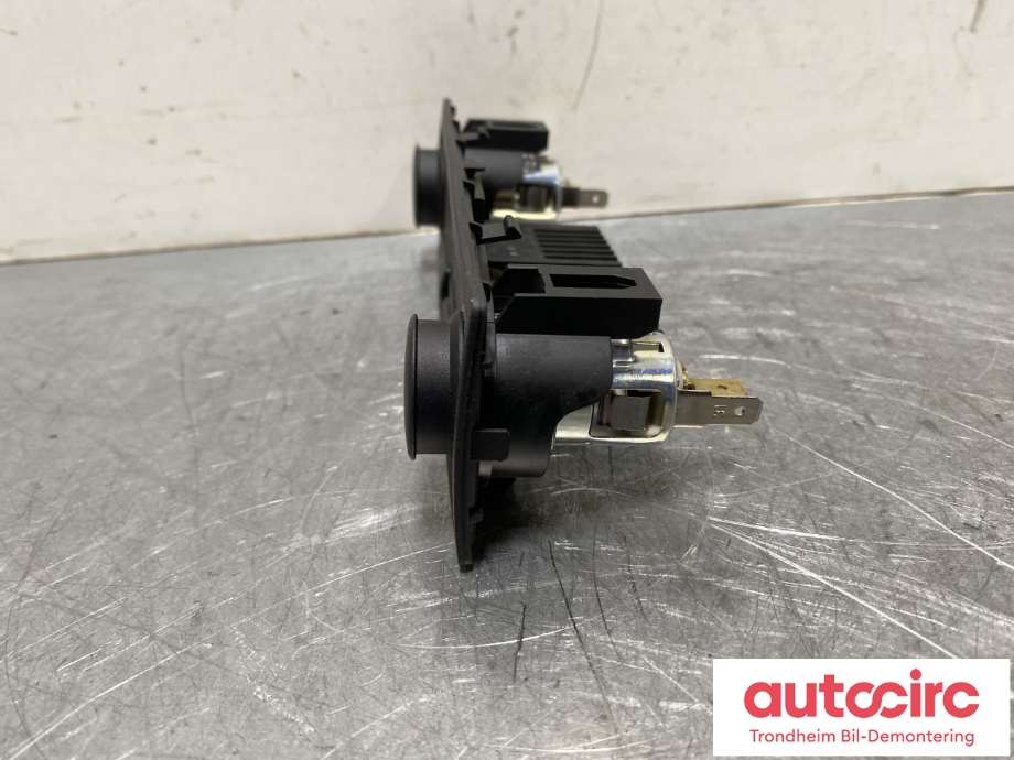 Bryter setevarme til BMW X5 2007-2013 (E70) (E70) (51 16 6 963 376|)
