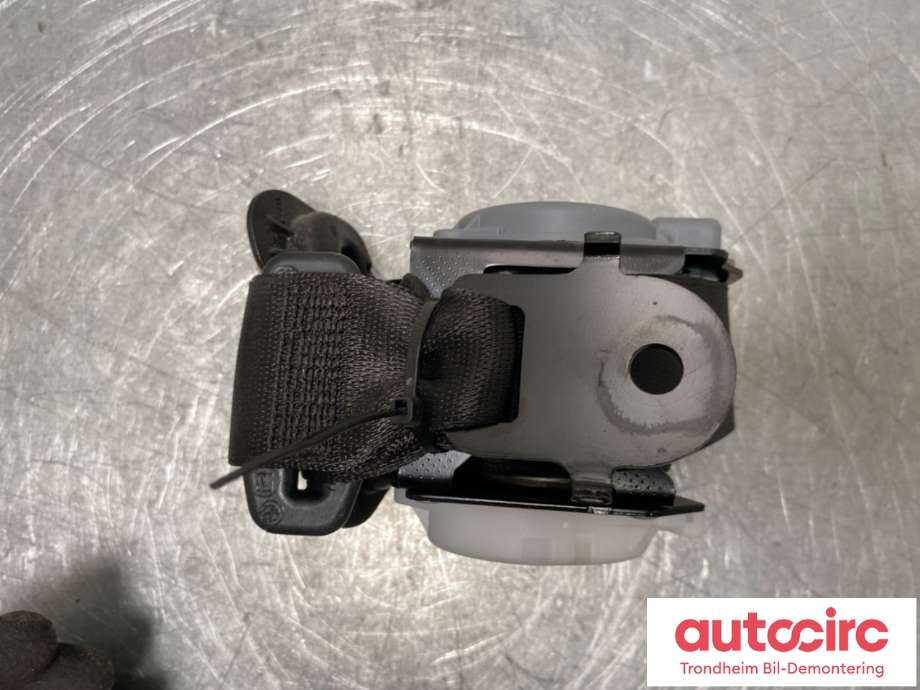 Sikkerhetsbelte foran høyre til BMW X5 2007-2013 (E70) (E70) (72 11 7 161 042|)