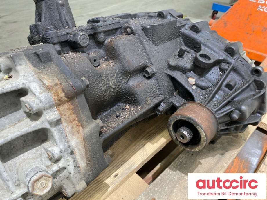 Girkasse manuell til Toyota Hiace 2007-2012 (Fase 3) (33030-26A61|)