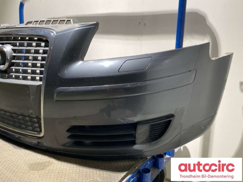 Støtfanger foran til Audi A3 2003-2008 (Type II, Fase 1)  (AUDI|8P4 807 105 A|)