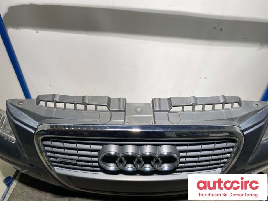 Støtfanger foran til Audi A3 2003-2008 (Type II, Fase 1)  (AUDI|8P4 807 105 A|)