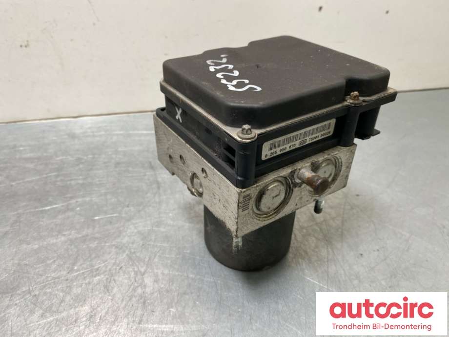 ABS sentral til Honda CR-V 2007-2012 (Type III)  (57111SWWE00|)