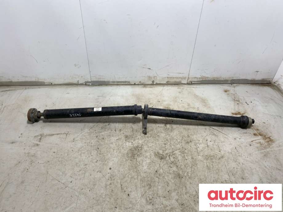 Mellomaksel til Audi A4, Allroad, 2009-2016 (Type I) (B8) (B8) (8K0 521 101 E)