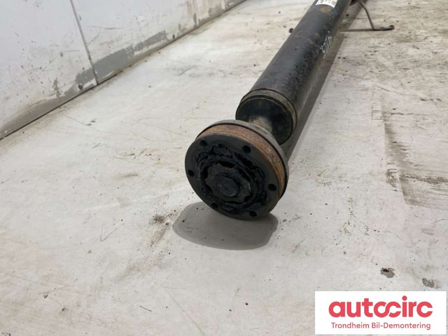 Mellomaksel til Audi A4, Allroad 2009-2016 (Type I) (B8) (B8) (8K0 521 101 E|8K0 521 101 S|)