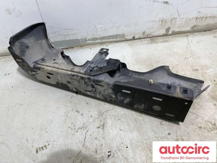 Støtfangerving venstre bak til Ford F-150 Raptor 2017-2020 (P552) (P552) (NO PART ID|)