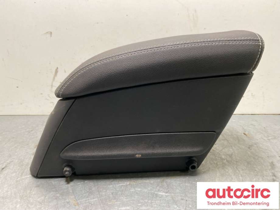 Midtarmlene foran til Opel Meriva B 2010-2017  (13421031|)