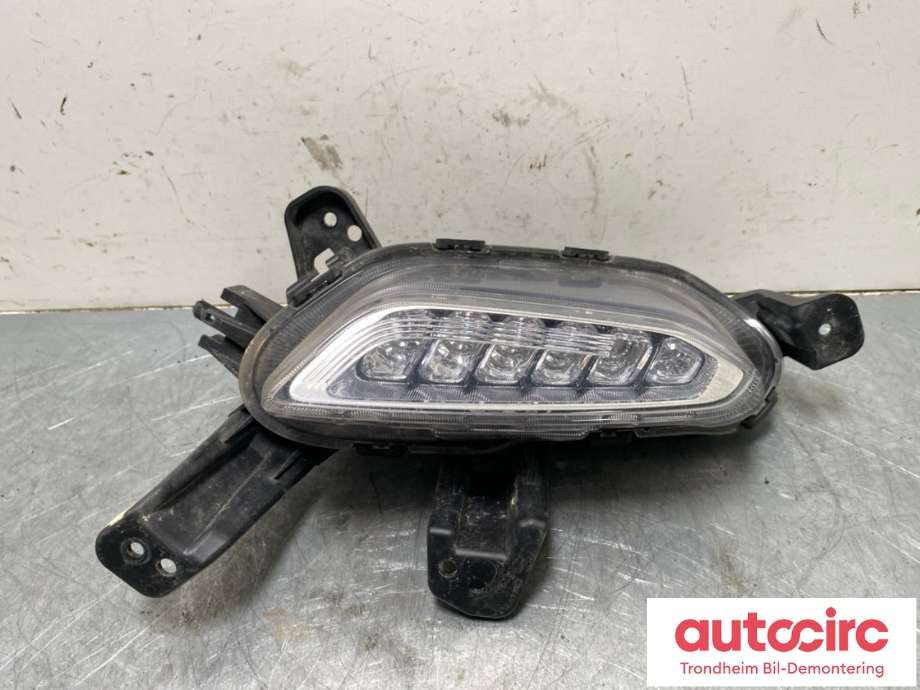 Kjørelys led høyre foran til Hyundai i30, 2017-2020 (Type III)  (92208G4110)