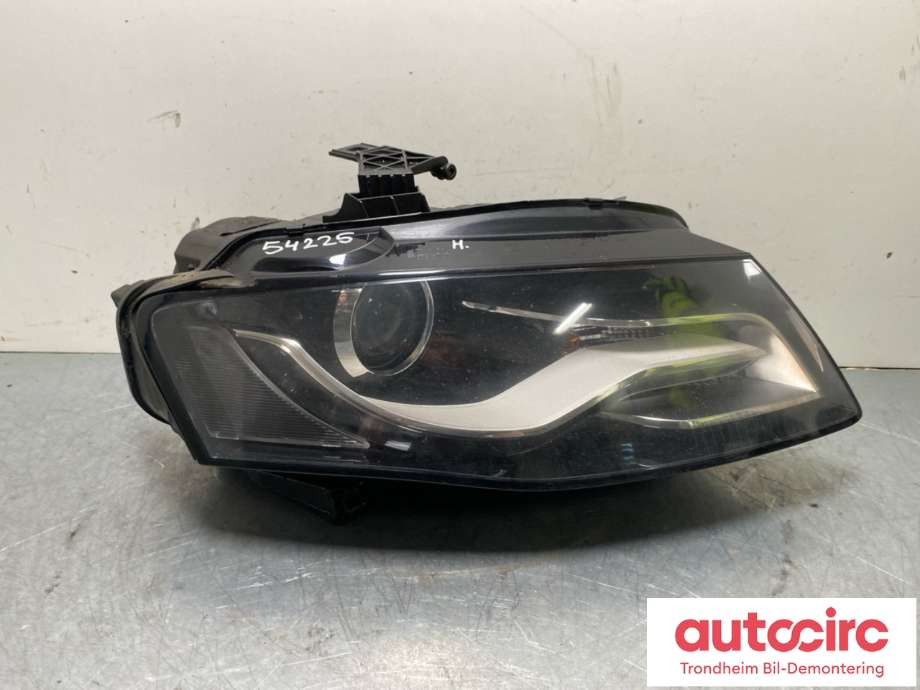 Frontlykt høyre xenon til Audi A4, Allroad, 2009-2016 (Type I) (B8) (B8) (8K0 941 030 AQ)