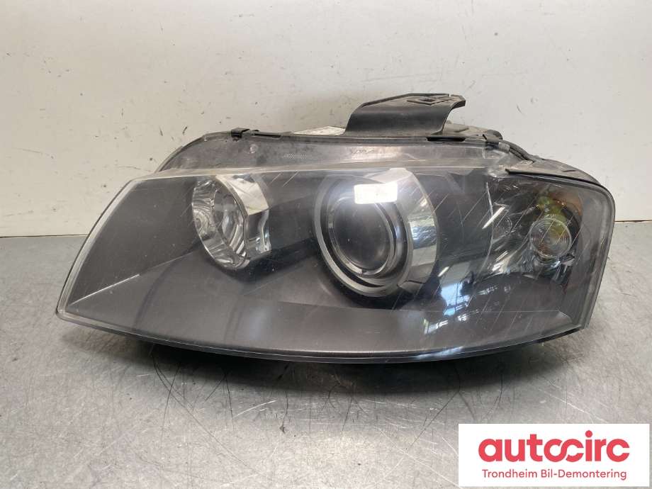 Frontlykt venstre xenon til Audi A3 2003-2008 (Type II, Fase 1) (8P0 941 029 R|)